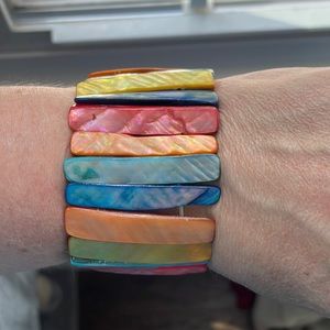 Stretchy Multi-Colored Seashell Bracelet